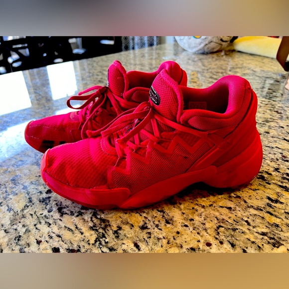 Adidas D.O.N. Issue 2 Crayola-Jazzberry Jam - Picture 2 of 10